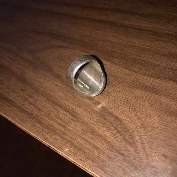 Unique Green Stone Ring - Picture 5 of 7